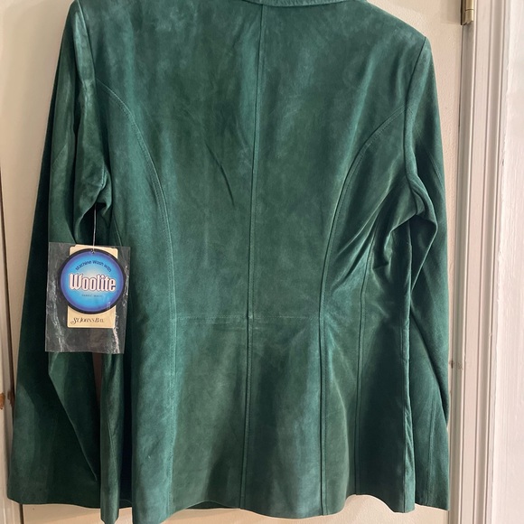 Vintage with tags.  St. John’s Bay green washable suede.  Small - Picture 3 of 7